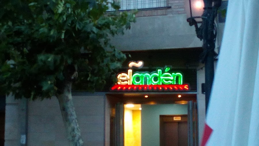 Bocatería El Andén