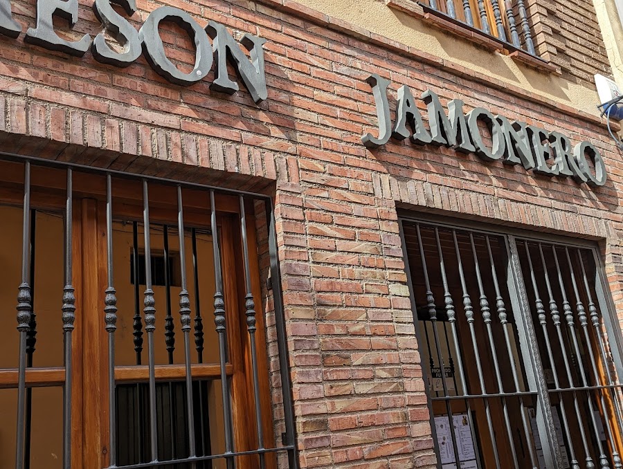 Mesón Jamonero