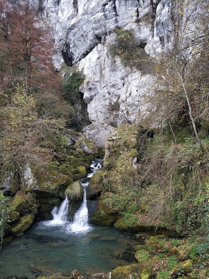 Nacedero del Larráun