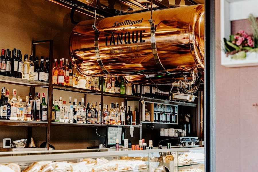 Al Toque Villa Patro Tortillas, raciones y copas