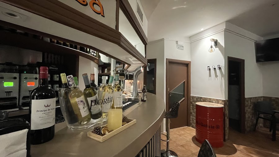 BAR BIKINTZA