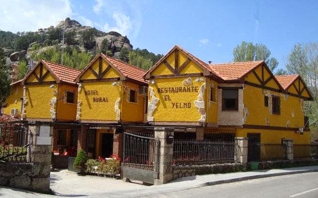 Hotel Rural El Yelmo