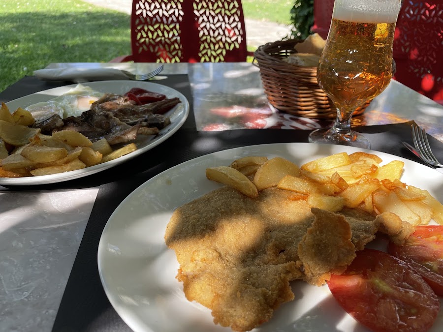 RESTAURANTE EL MESÓN